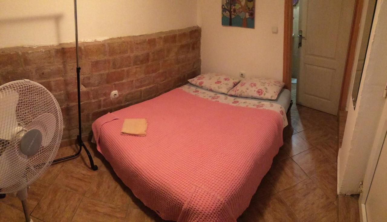 Hostel Anton Tivat Exterior photo