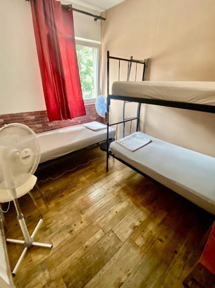 Hostel Anton Tivat Exterior photo
