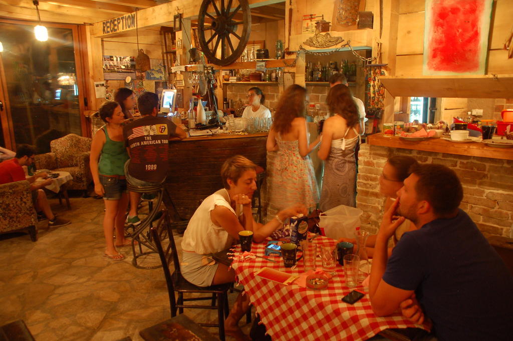 Hostel Anton Tivat Exterior photo